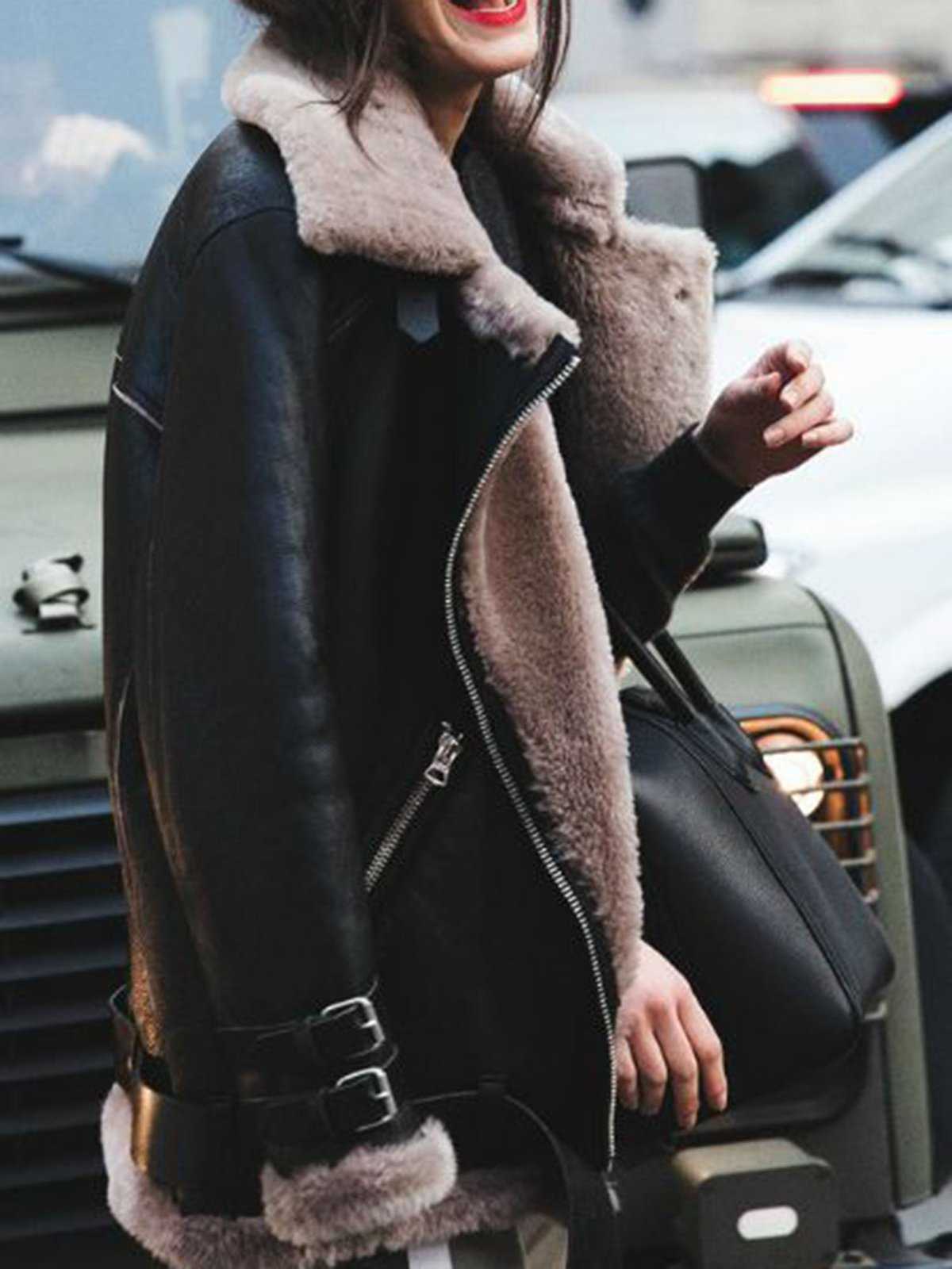 black_leather_moto_jacket_street_style